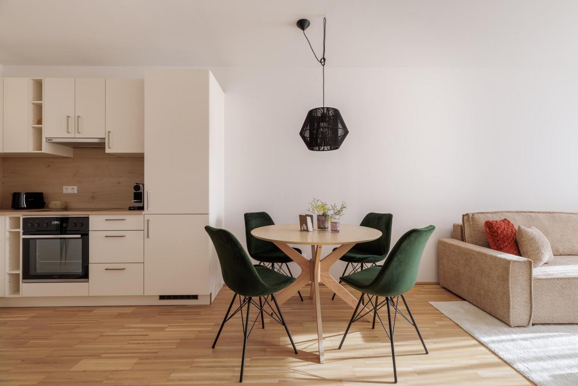 Coho City Apartments Mit Hauseigener Tiefgarage Wenen Buitenkant foto