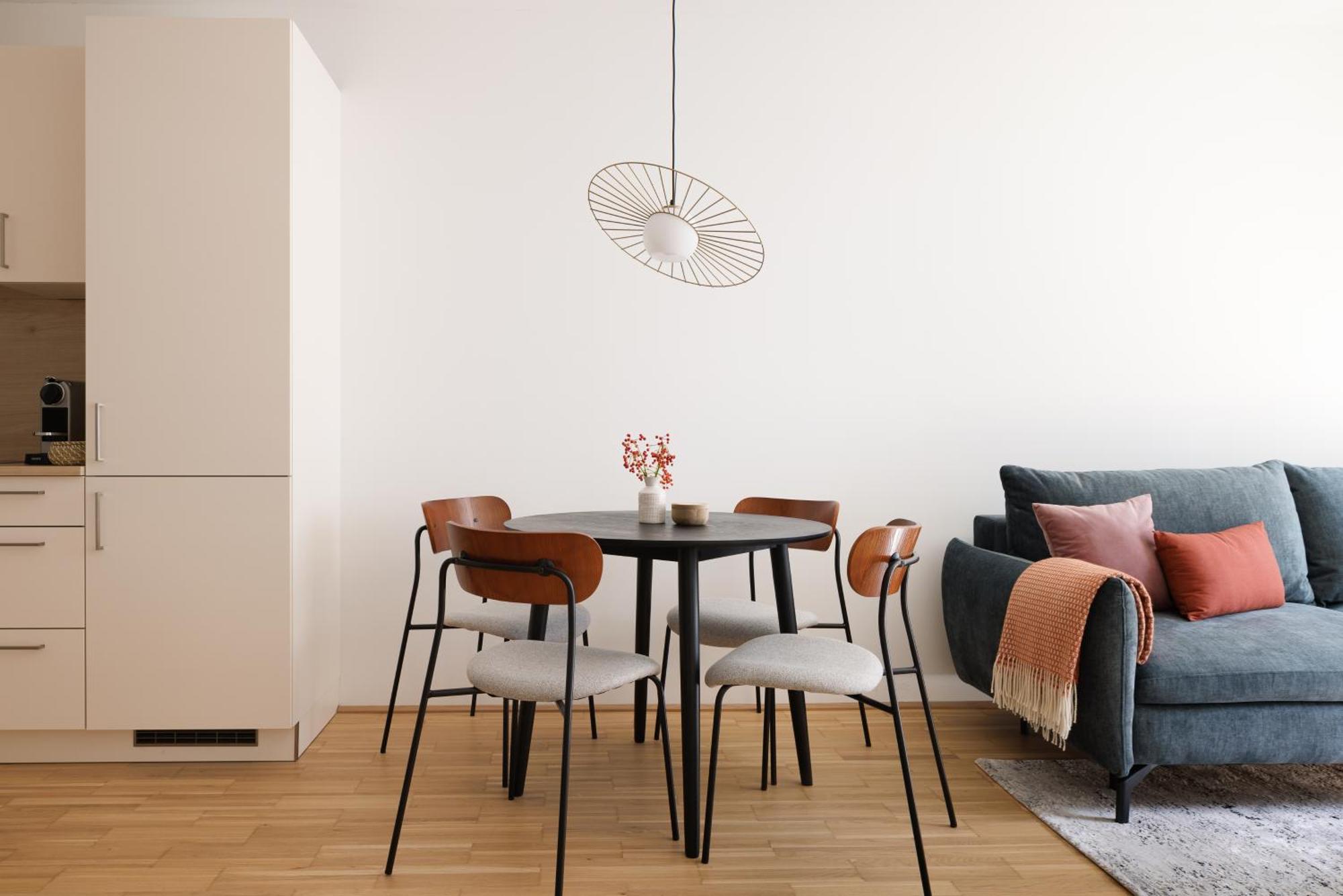 Coho City Apartments Mit Hauseigener Tiefgarage Wenen Buitenkant foto