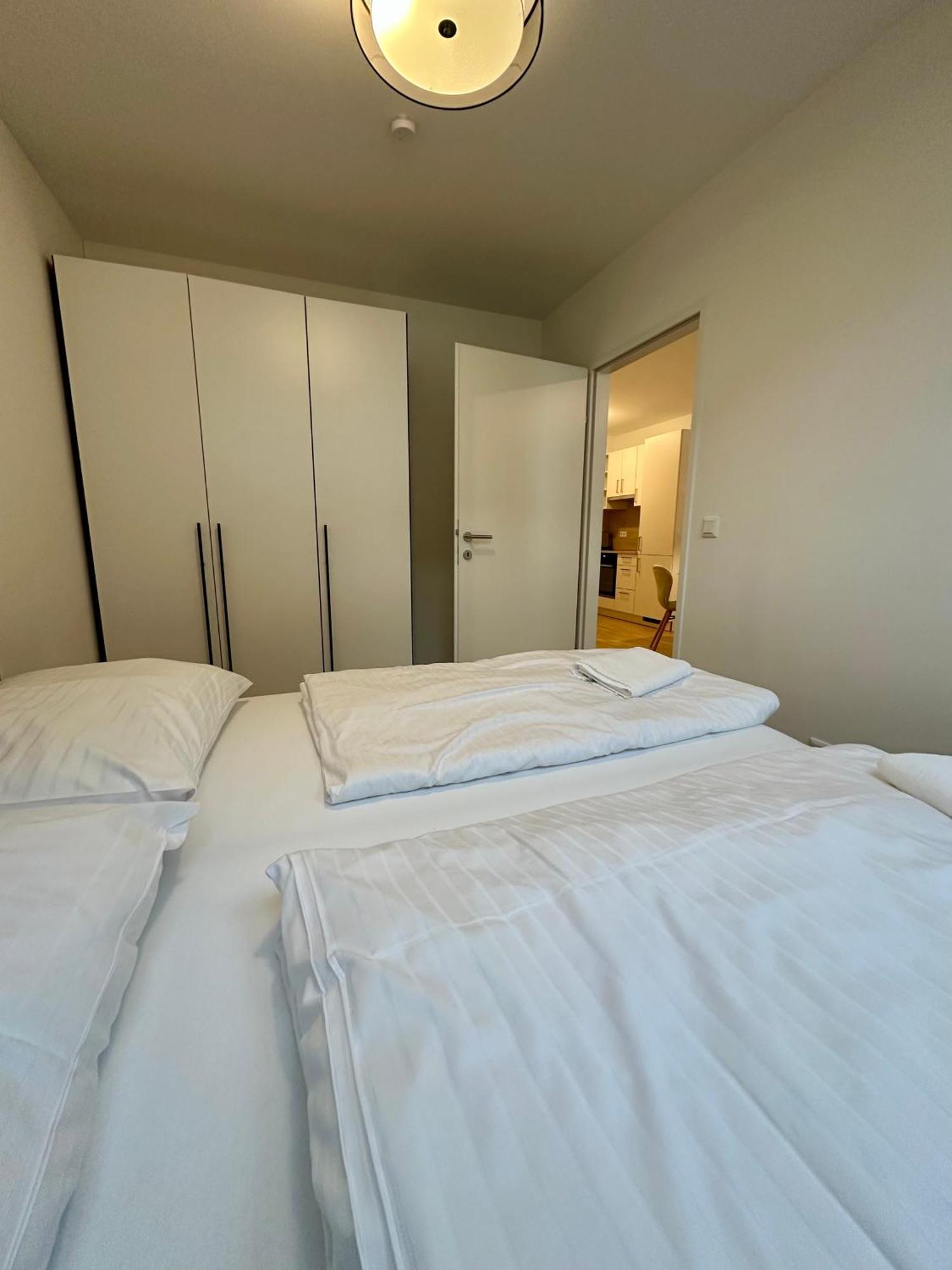 Coho City Apartments Mit Hauseigener Tiefgarage Wenen Buitenkant foto
